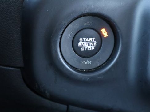 Used 2023 Jeep Wrangler Unlimited Sahara w/ Cold Weather Group image 9