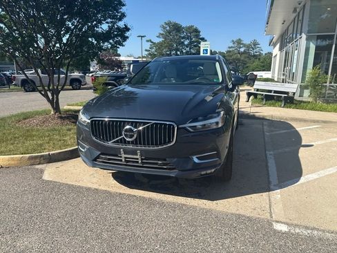 Used 2021 Volvo XC60 T5 Inscription w/ Protection Package Premier AWD/4WD image 2