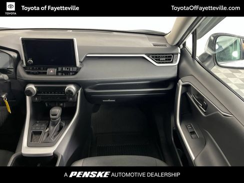 Certified 2025 Toyota RAV4 LE FWD image 17