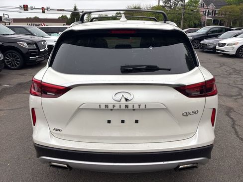 Used 2019 INFINITI QX50 Essential w/ Premium Heat Package AWD/4WD image 5