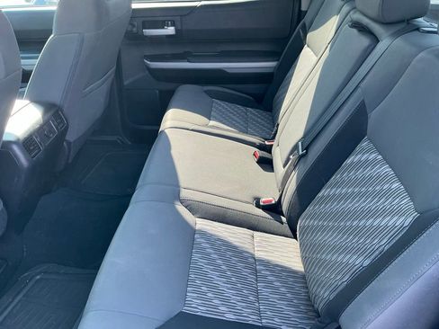 Used 2018 Toyota Tundra SR5 w/ SR5 Upgrade Package image 8