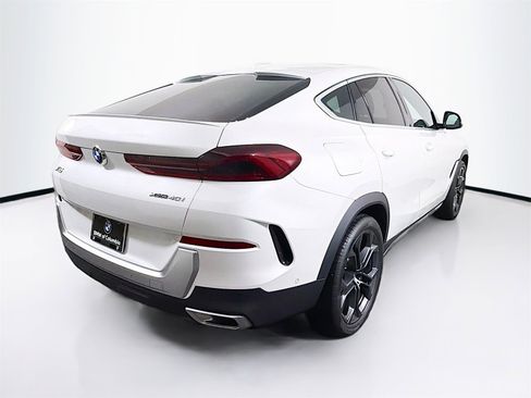 Used 2023 BMW X6 xDrive40i w/ Premium Package image 7