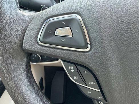 Certified 2019 Lincoln MKC Premiere image 29