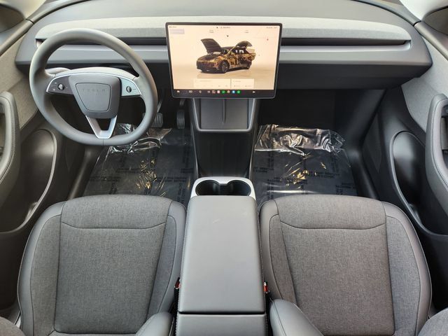 Used 2026 Tesla Model Y 2WD image 34