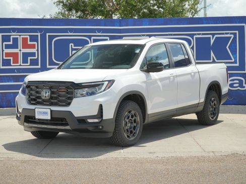New 2026 Honda Ridgeline TrailSport image 1