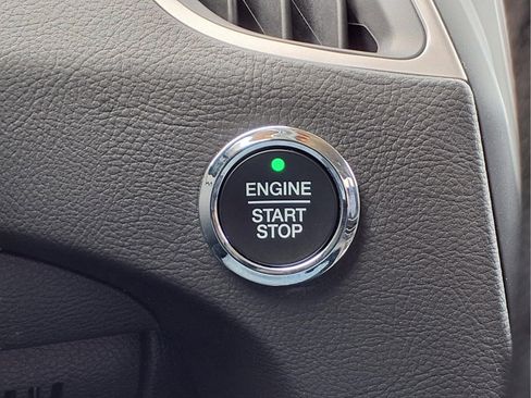 Used 2024 Ford Edge SEL w/ Convenience Package AWD/4WD image 22