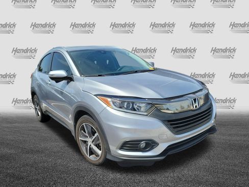 Used 2021 Honda HR-V EX image 2