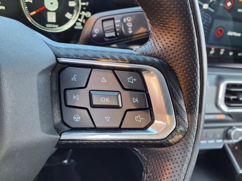 Used 2025 Ford Mustang Premium image 12