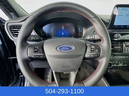 Used 2025 Ford Escape ST-Line image 11