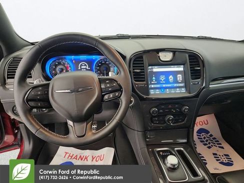 Used 2023 Chrysler 300 C RWD image 15