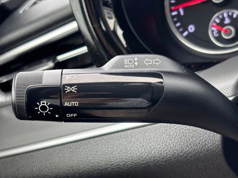 Used 2022 Kia K5 LXS image 28