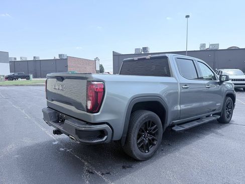 Used 2021 GMC Sierra 1500 Elevation w/ LPO, Elevation Black Package AWD/4WD image 7