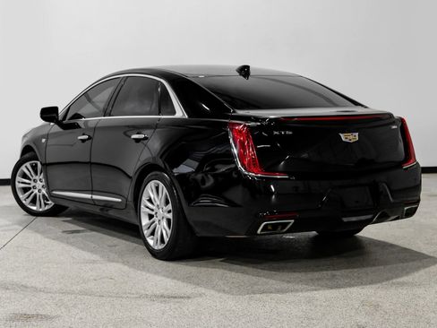 Used 2019 Cadillac XTS Luxury FWD image 8