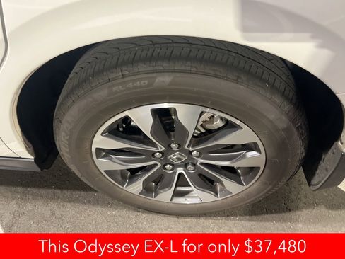 Used 2024 Honda Odyssey EX-L image 9