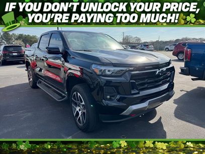 Used 2023 Chevrolet Colorado Z71 w/ Z71 Convenience Package 2