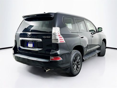 Used 2020 Lexus GX 460 Premium w/ Premium Package image 7