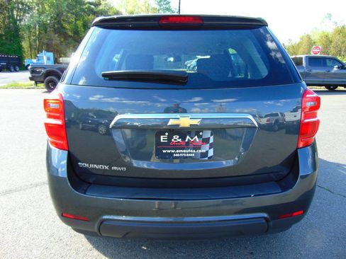 Used 2017 Chevrolet Equinox LS AWD/4WD image 4