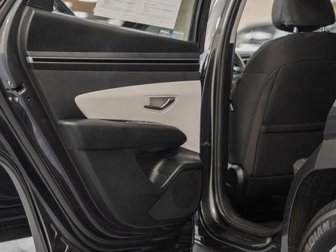 Used 2022 Hyundai Tucson SEL w/ Cargo Package image 39