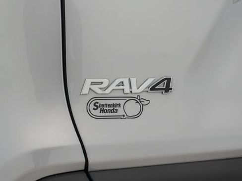 Used 2024 Toyota RAV4 XLE w/ Convenience Package AWD/4WD image 9