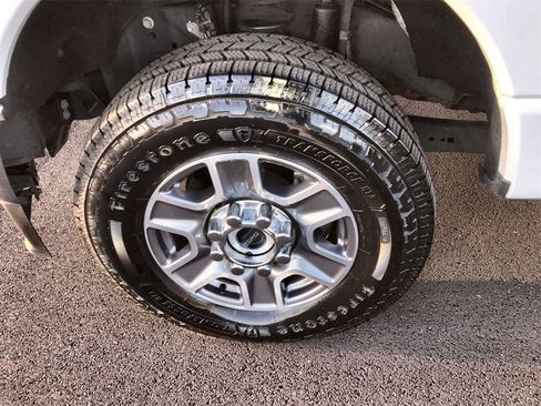 Used 2023 Ford F250 Lariat image 10