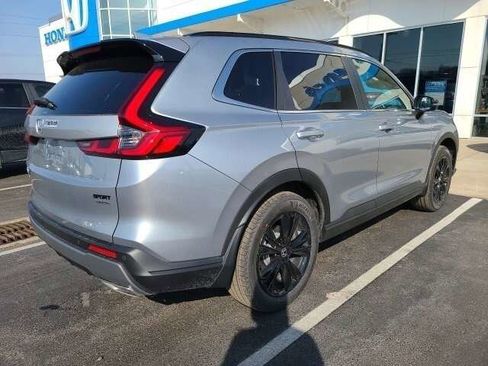 Used 2023 Honda CR-V Sport Touring image 8