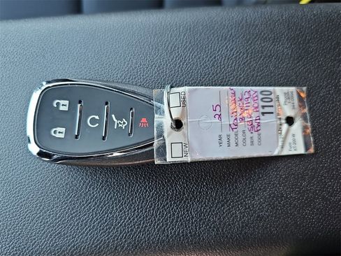 New 2025 Chevrolet TrailBlazer ACTIV w/ Convenience Package image 35