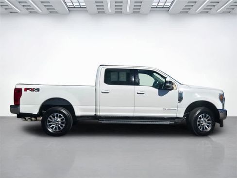 Used 2020 Ford F250 Lariat w/ Lariat Value Package image 7