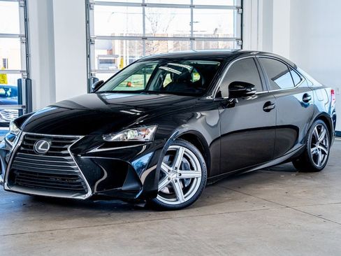 Used 2017 Lexus IS 200t w/ Navigation System Package image 2