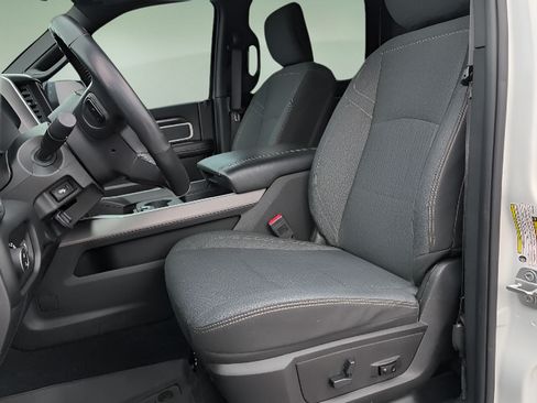 Used 2019 RAM 2500 Big Horn AWD/4WD image 10