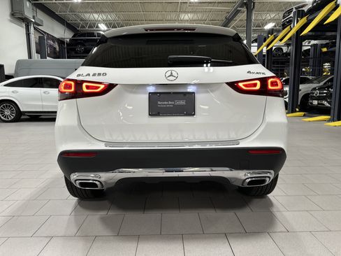 Certified 2023 Mercedes-Benz GLA 250 4MATIC image 4