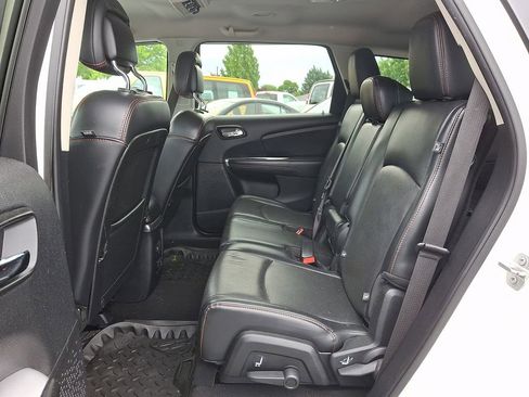 Used 2019 Dodge Journey GT AWD/4WD image 12