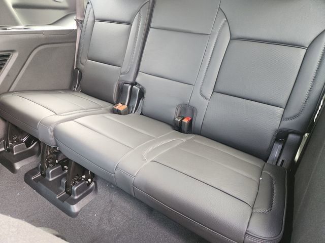 New 2026 GMC Yukon Denali w/ Sun & Power Step Package RWD image 54