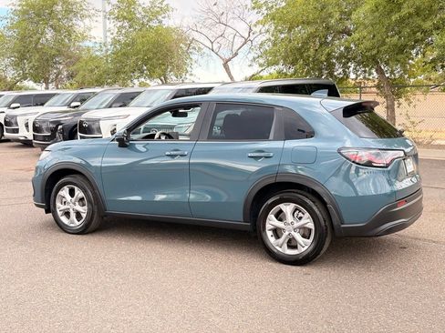 Used 2025 Honda HR-V LX image 4