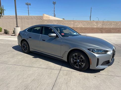 Used 2023 BMW i4 eDrive40 w/ Premium Package RWD image 4