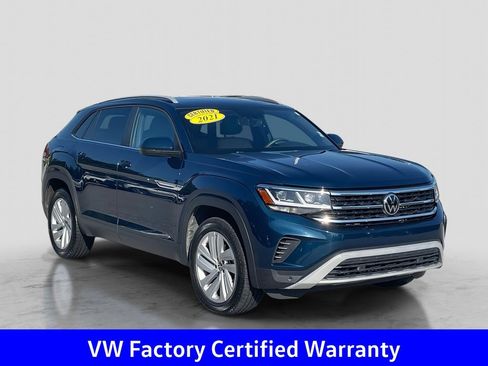 Certified 2021 Volkswagen Atlas Cross Sport SE w/ Panoramic Sunroof Package FWD image 1