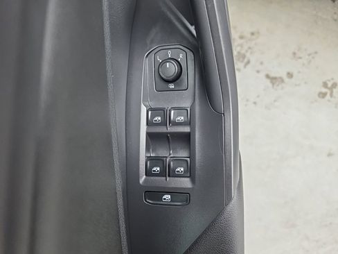 Used 2019 Volkswagen Jetta S w/ Driver Assistance Package image 20