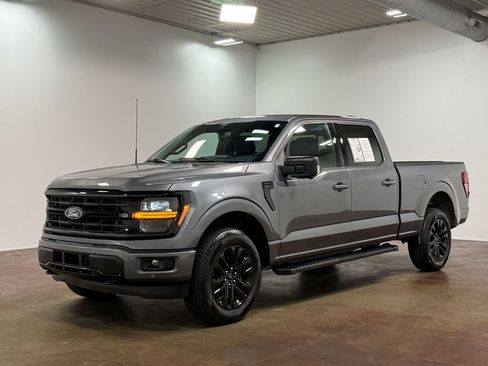 Used 2025 Ford F150 XLT w/ Equipment Group 302A MID AWD/4WD image 29