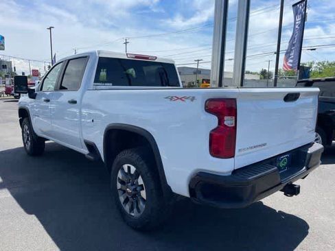 Certified 2022 Chevrolet Silverado 2500 Custom w/ Custom Convenience Package AWD/4WD image 20