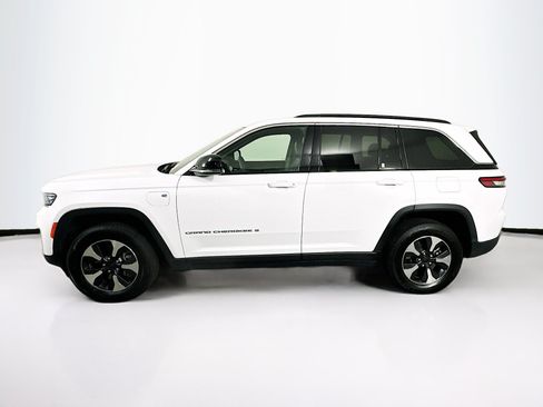 Used 2024 Jeep Grand Cherokee Limited 4xe AWD/4WD image 4