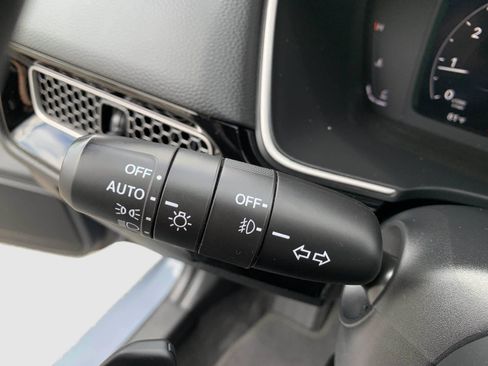 Used 2023 Honda Civic Sport Touring image 17