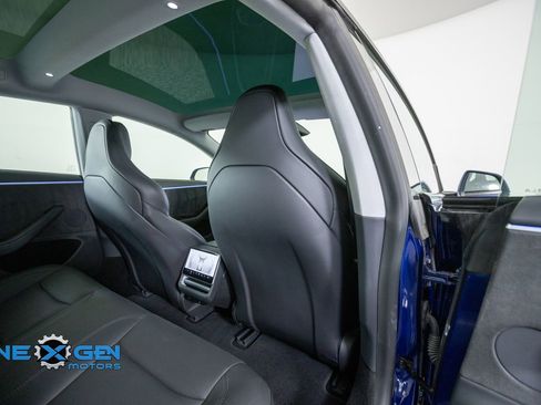 Used 2024 Tesla Model 3 Performance AWD/4WD image 34