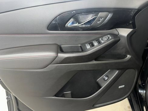 Certified 2023 Chevrolet Traverse RS w/ LPO, Floor Liner Package image 7