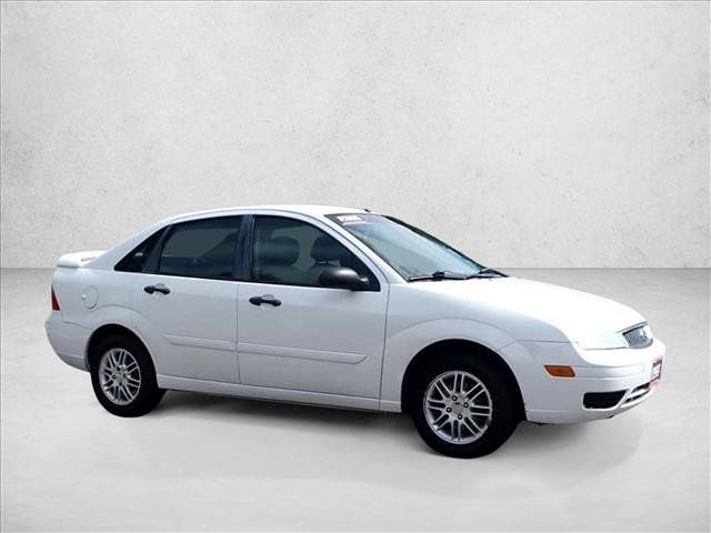 Used 2007 Ford Focus S FWD image 6