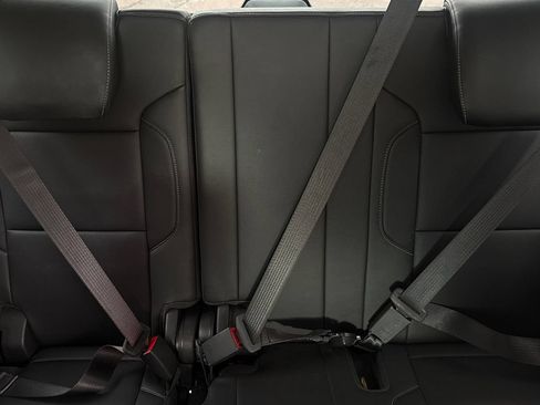 Used 2018 Chevrolet Tahoe Premier AWD/4WD image 42
