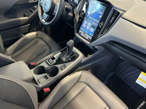 New 2026 Subaru Crosstrek 2.5i Limited image 16