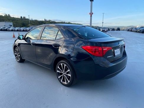 Certified 2018 Toyota Corolla SE w/ Carpet Mat Package (TMS) FWD image 6