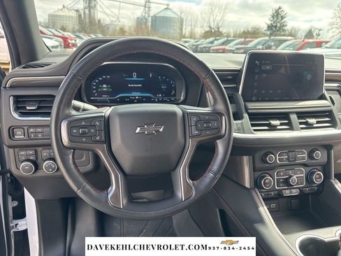 Used 2022 Chevrolet Suburban RST w/ Luxury Package AWD/4WD image 13