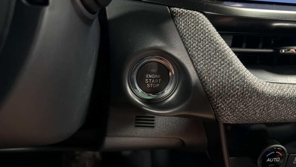 New 2026 Subaru Outback Limited AWD/4WD image 26