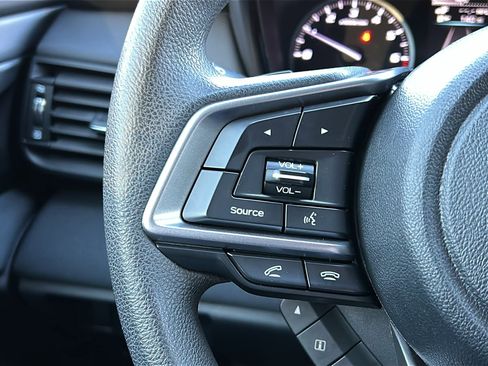 Used 2021 Subaru Outback 2.5i image 12