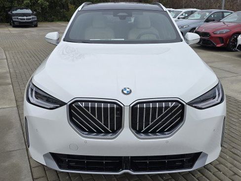 New 2026 BMW X3 xDrive30 w/ Premium Package image 2